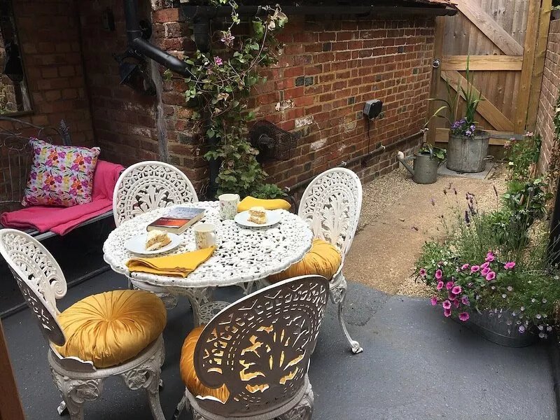 Self Contained 2 bedroomed former 15th Chapel