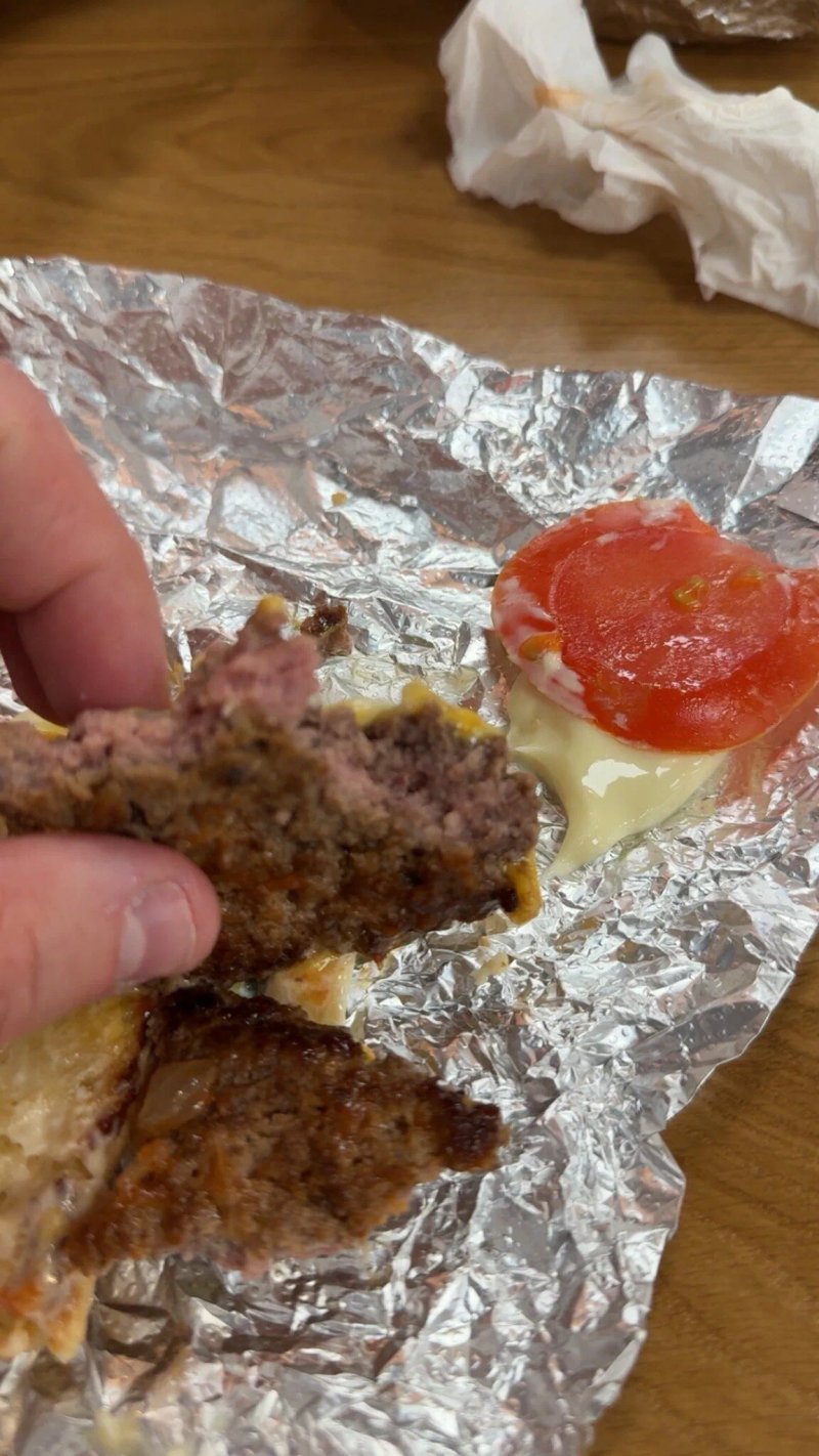 Five Guys Cheshire Oaks Designer Outlet