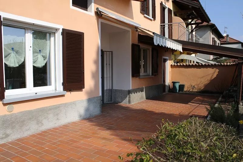 House Rita Lake Maggiore, Ispra