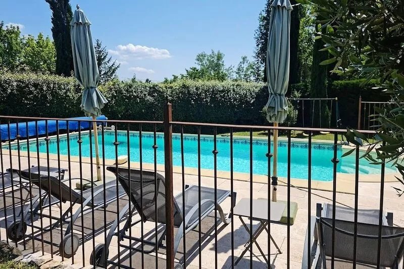 Air-conditioned house 1 km Bédoin/Ventoux - Private/heated swimming pool