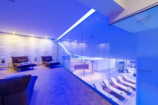 Aura Spa