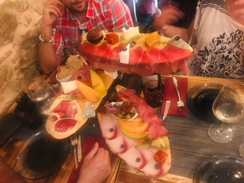 Enoteca Daja - Wine & Food