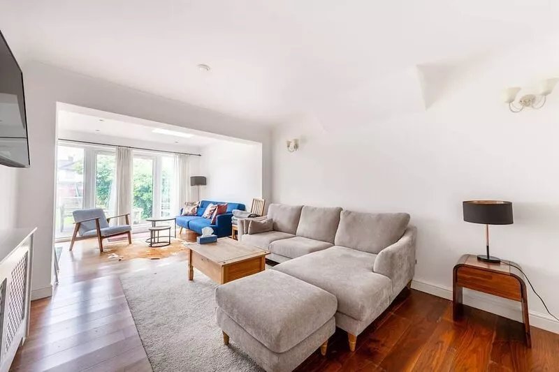 Cosy 5 Bedroom House Wembley Park
