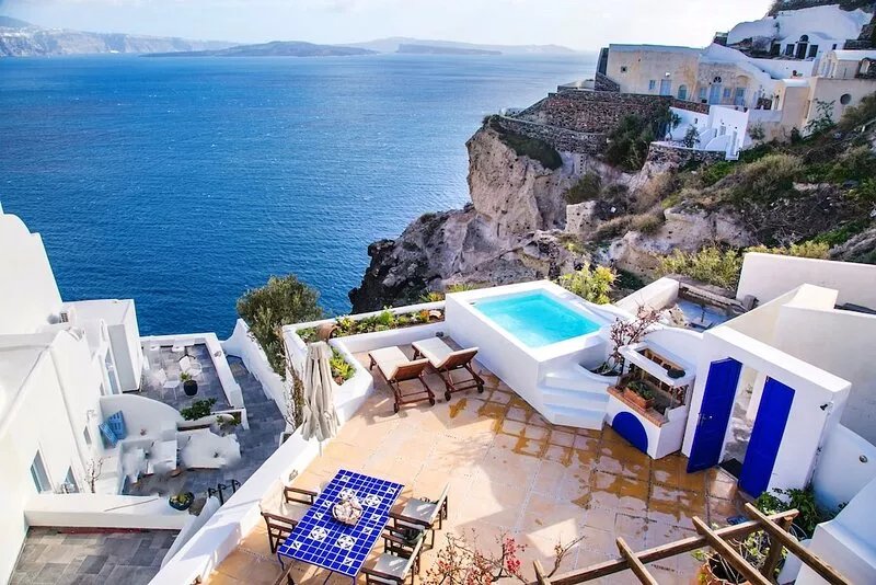 Authentic 2 Bedroom Villa with outdoor Plunge Pool & Sea View, family friendly