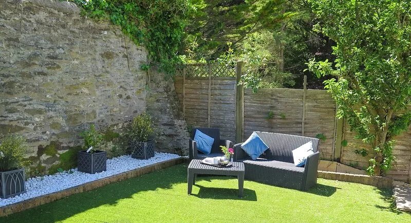 Broad Park Villa - 4 Bed-Sleeps 8-TJS4BPV