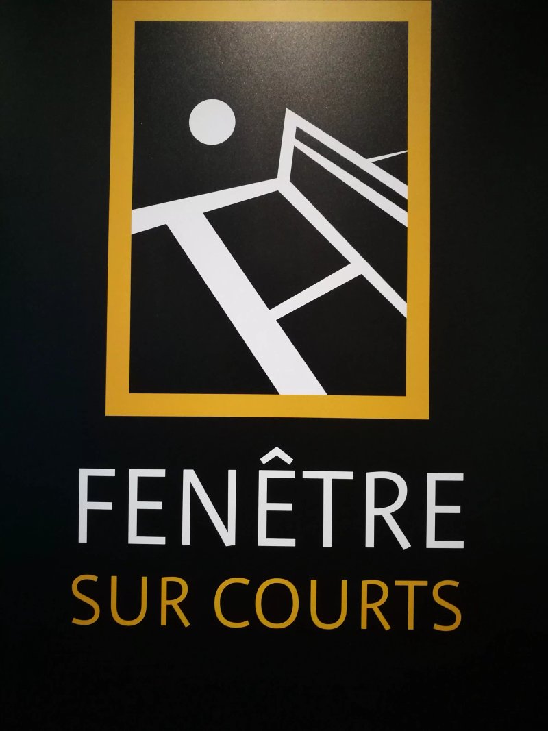 Fenetre sur Courts Brasserie
