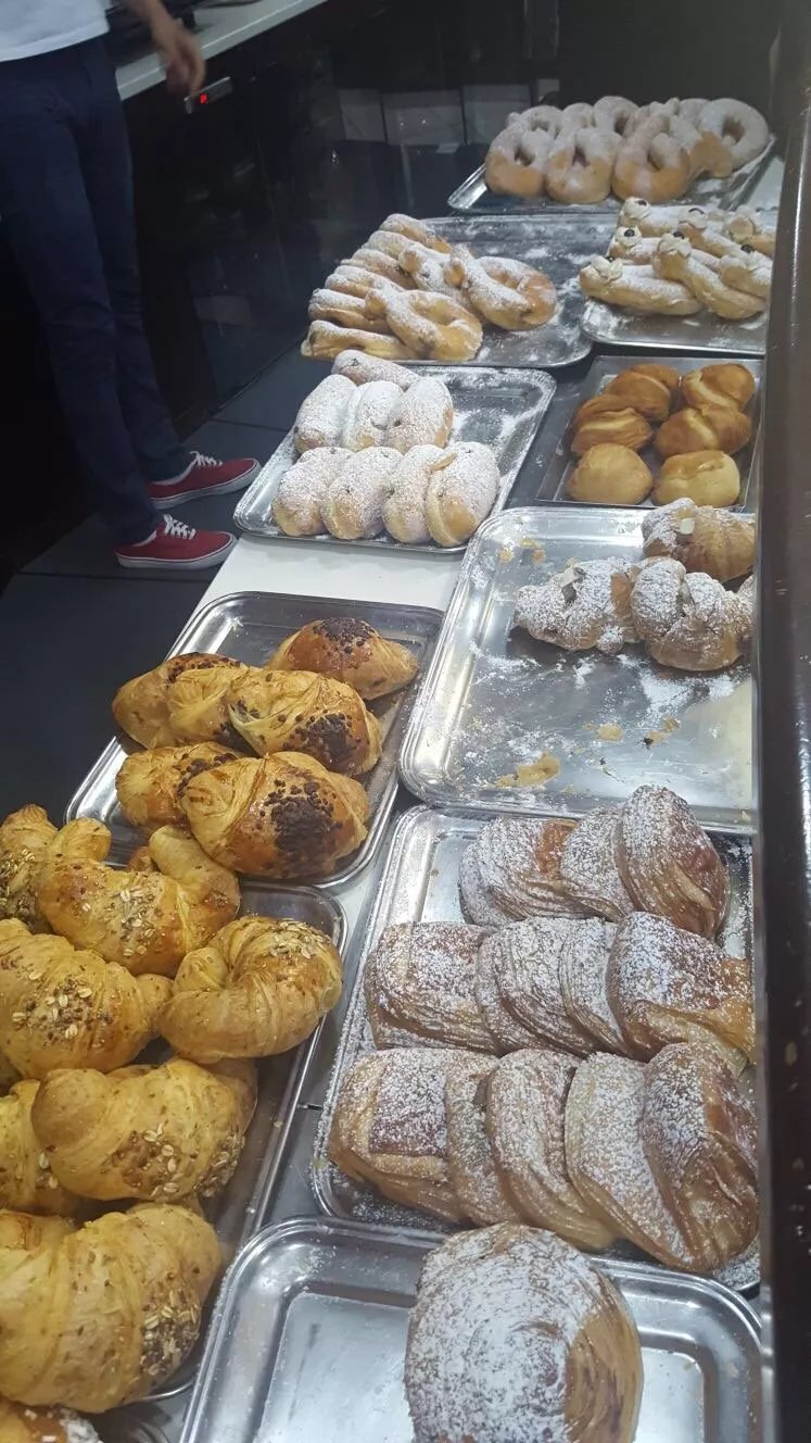 La Zeppola D'oro di Ferraioli Mario e C. S.a.s
