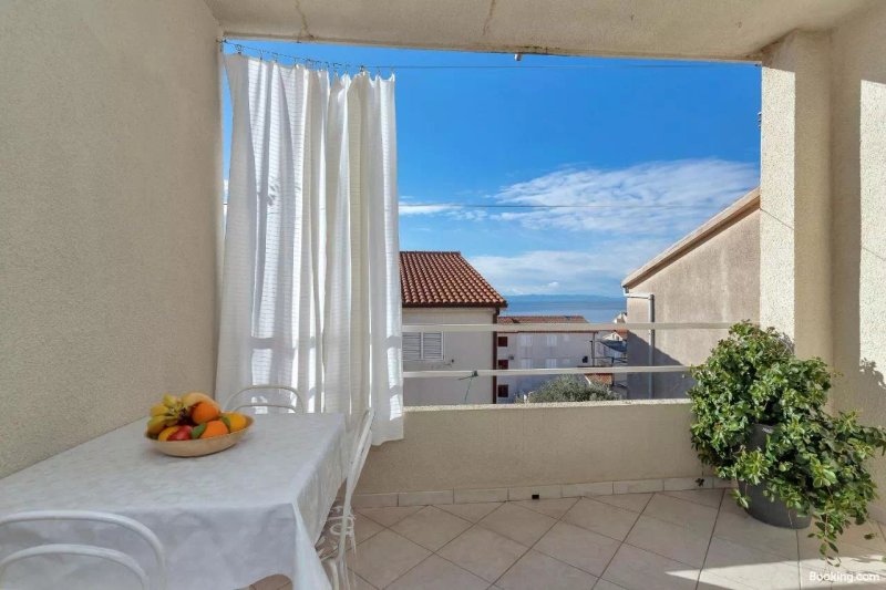 Apartments Angela Makarska