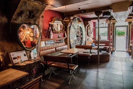 The Bauhaus Bar