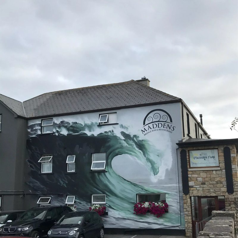 Maddens Bridge Bar