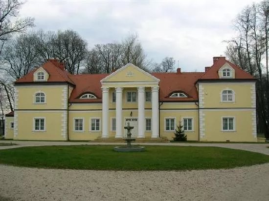 Palac Radoszewnica