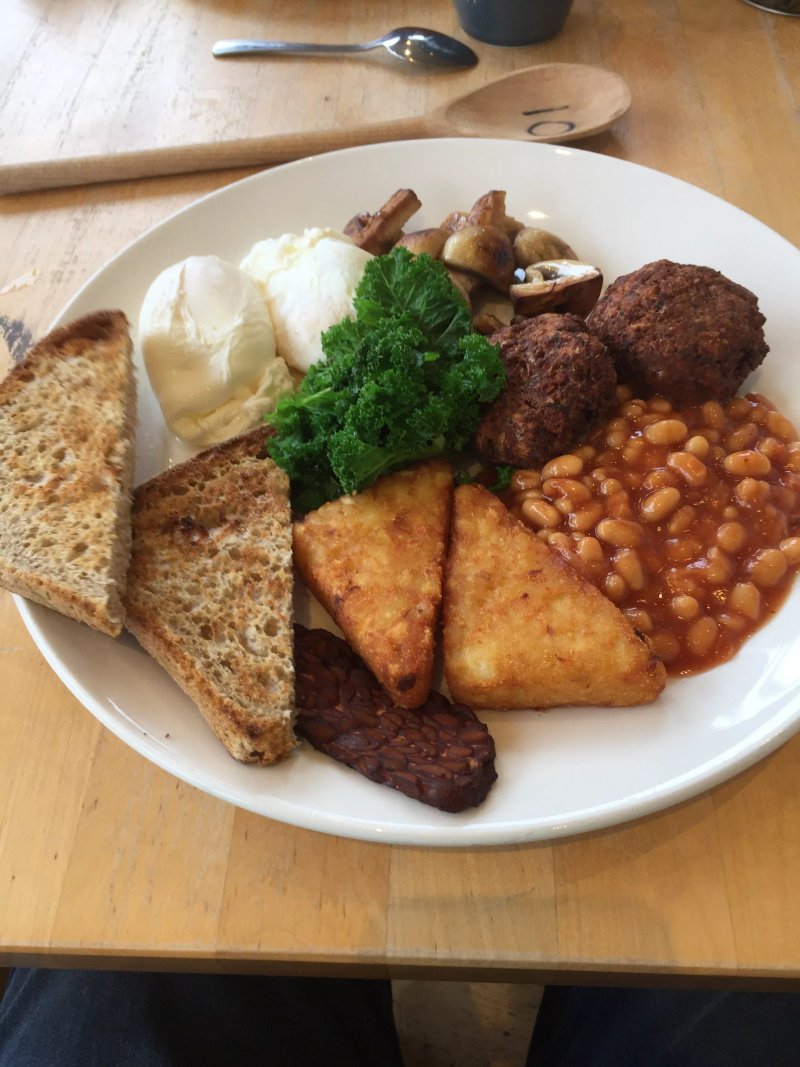 DANA - Coffee House & Vegetarian Cafe