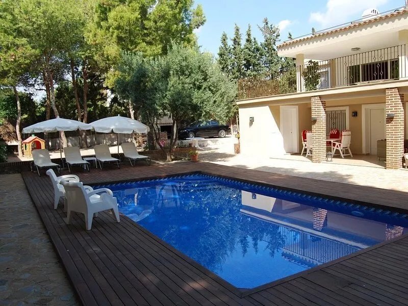 Fabulous and spacious beach chalet