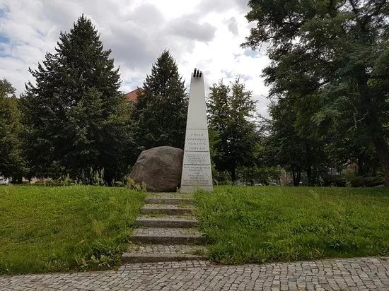 Mahnmal fur den Frieden