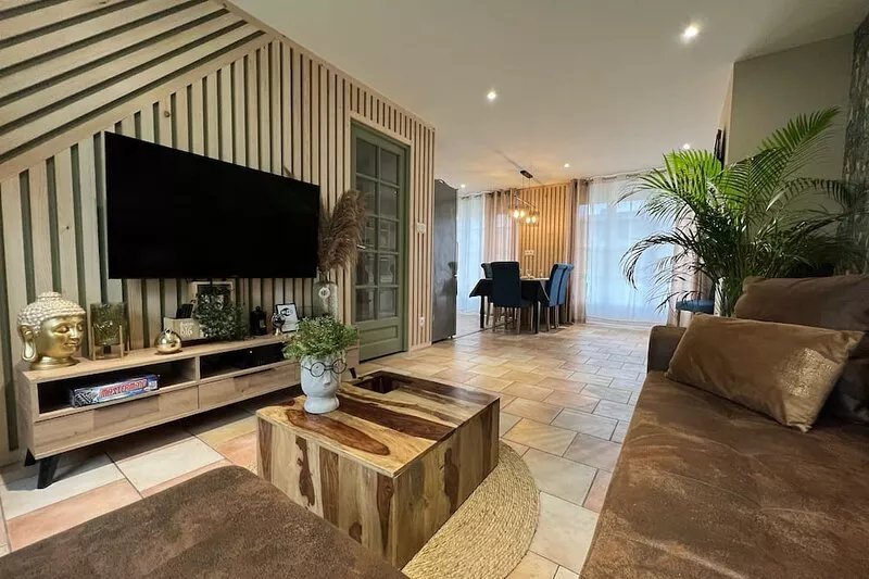 Maison des sens / City center/ Family & Business