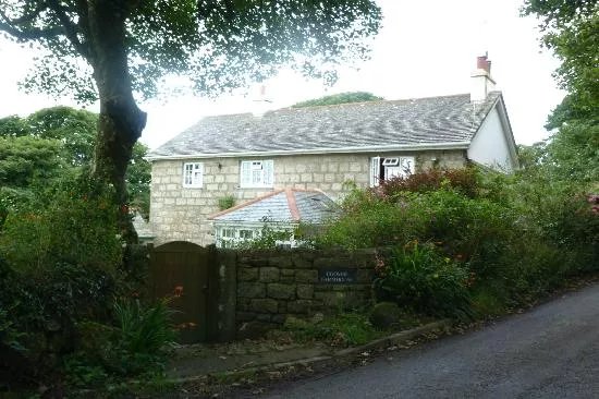 Coombe Farmhouse
