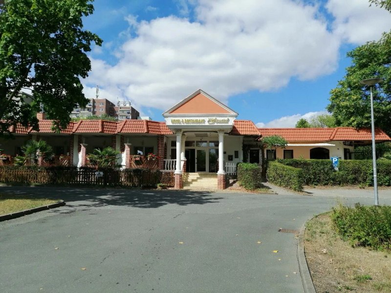 Hotel & Restaurant Feustel
