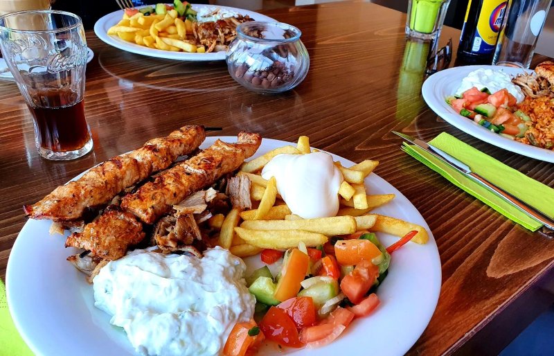 Rhodos - Ristaurante - Pizzeria - Grill