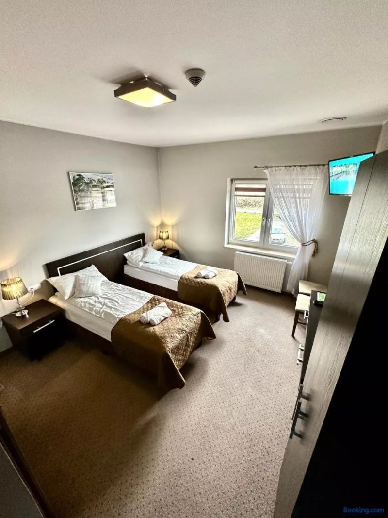 Hotel Pod Debami