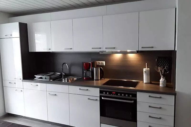 Apartment 'Bobis Ferienwohnung' with Mountain View, Balcony and Wi-Fi