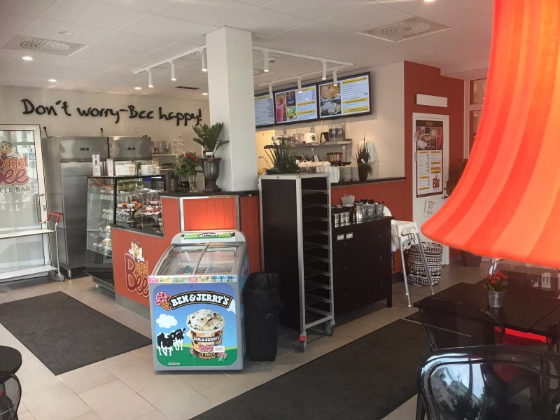 Bagel Bee Coffee Bar