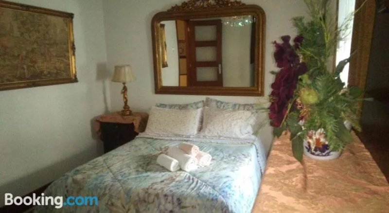Yellow Guest House