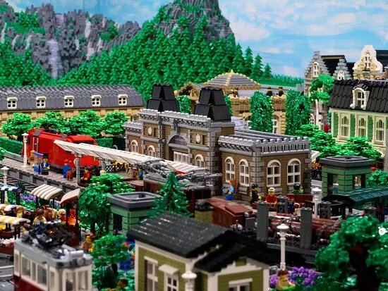 Bob Brickman & Brickstory Museum