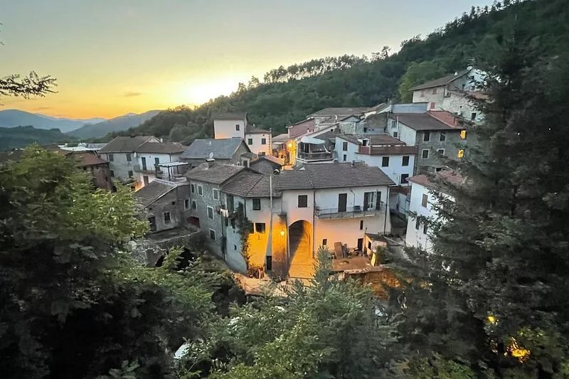 House in the woods 15 km from the 5 Terre
