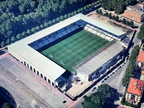 Estadio El Plantio