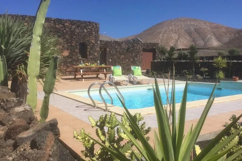 ECO Friendly Volcanic Rock Villa with Private Pool (6.7m x 4.6m) WiFi. Sea View.