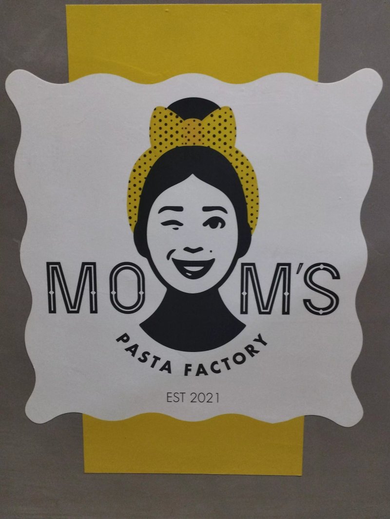 Mom's The Pasta Factory