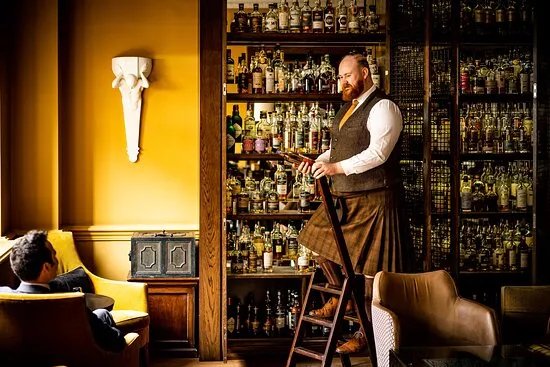 Scotch Whisky Bar