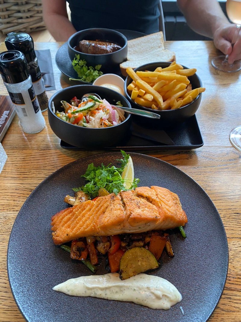 Grandcafe & Hotel LiBo