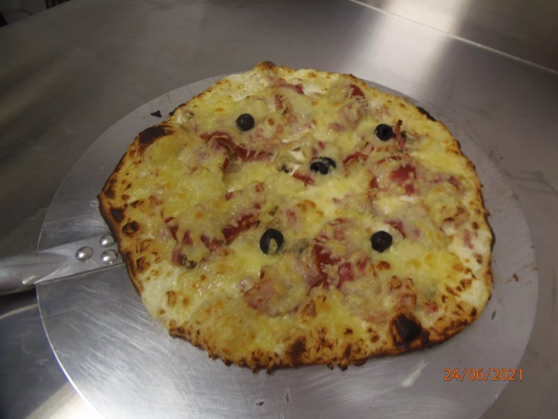 La Pizzeria