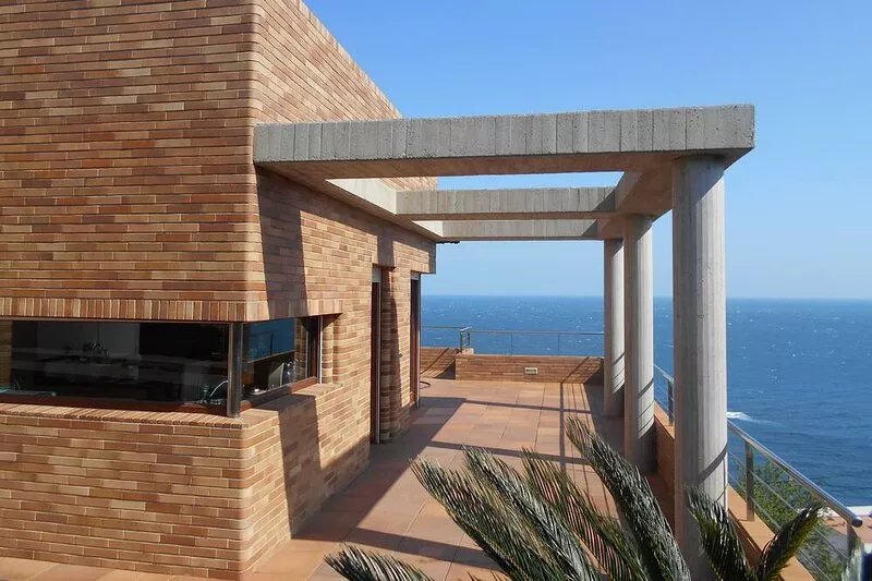Luxury penthouse with terrace and jaquzzi the panoramic sea views