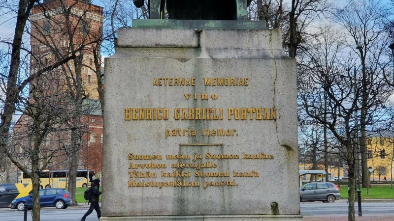 The Statue Of H. G. Porthan