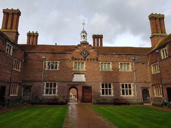 Abbots Hospital