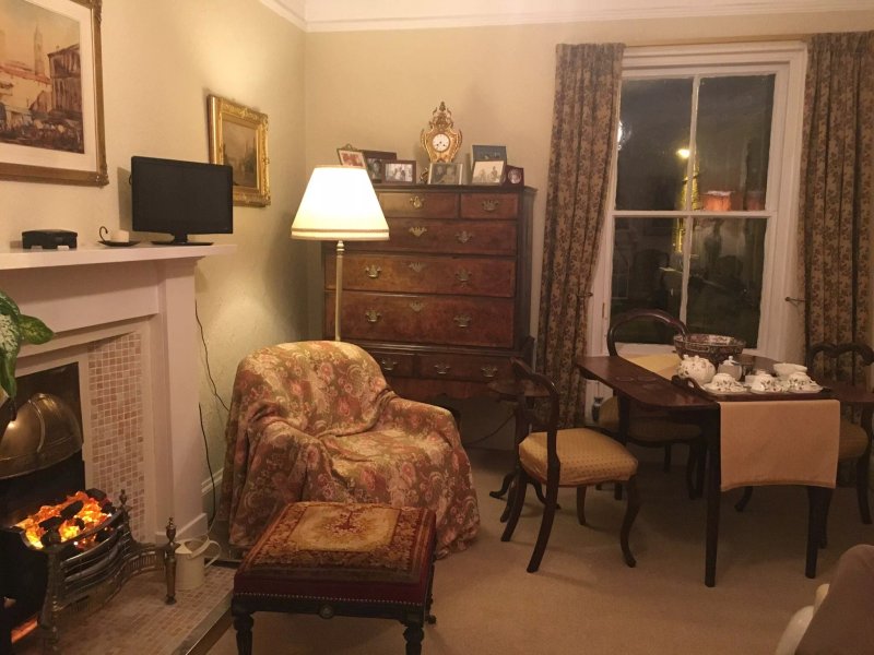 Lady Penelope's B&B
