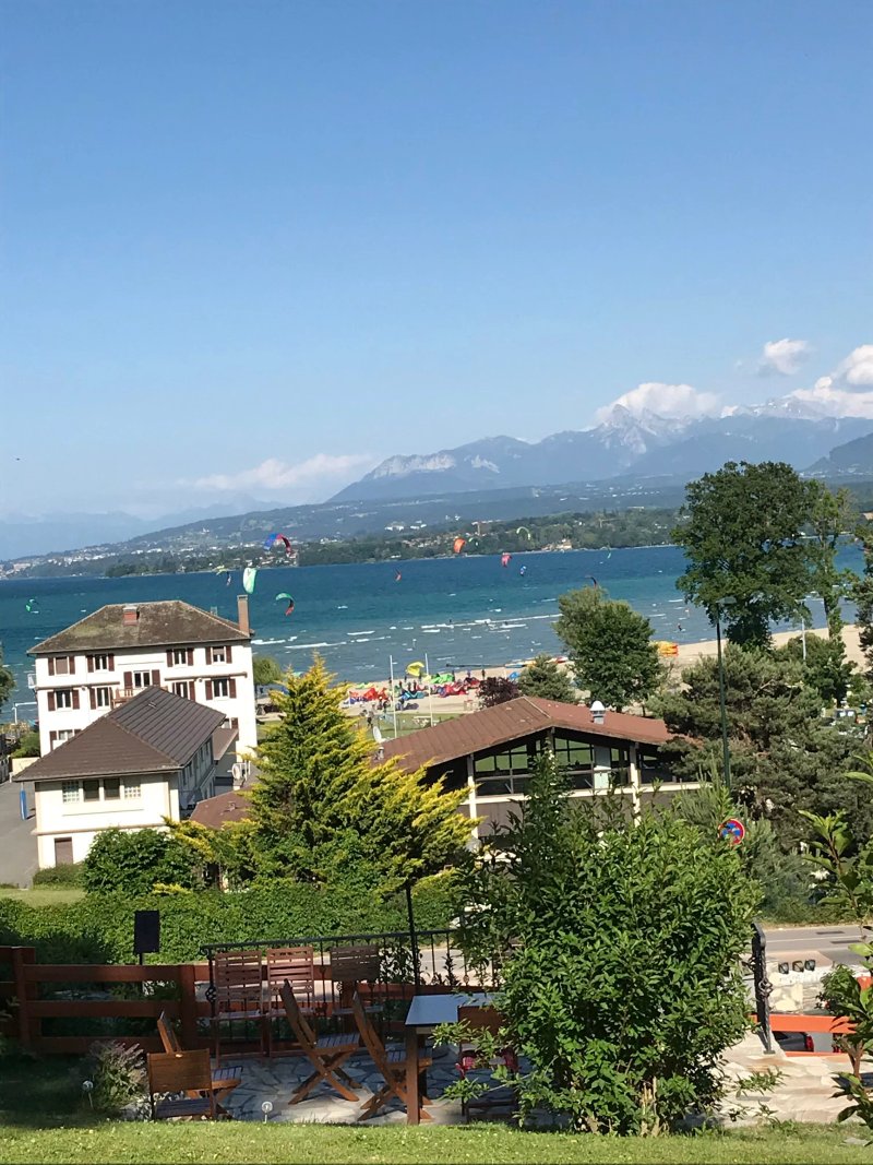 Au Bonheur Du Lac