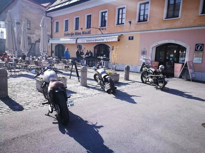 Kavarnica na Glavnem trgu