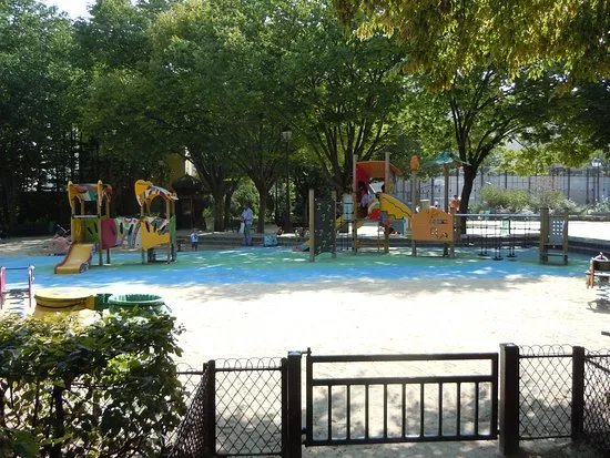 Square Leon Serpollet