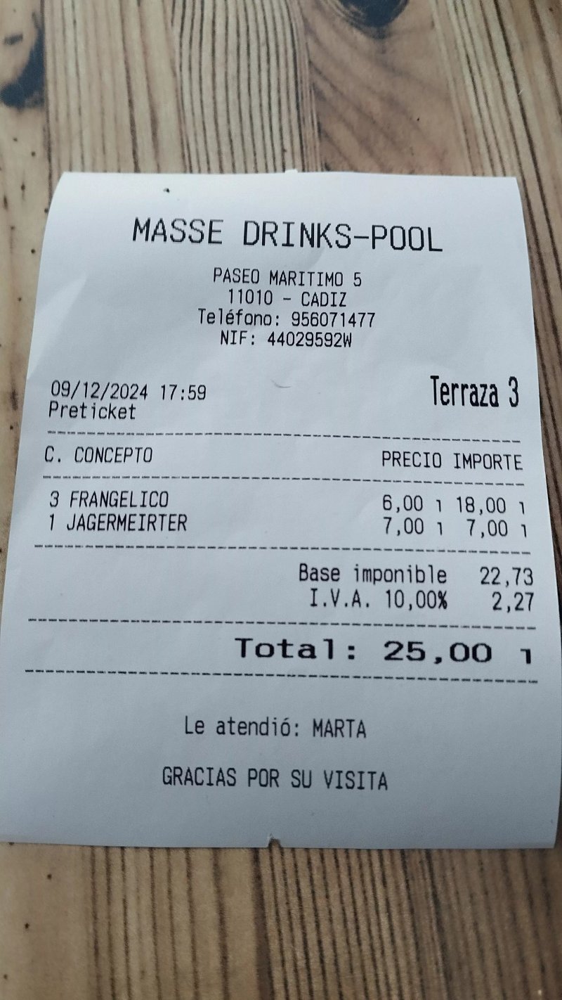 Masse Drinks & Pool