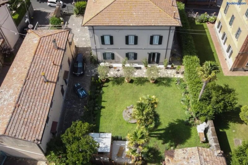 Palazzo Dasso B & B