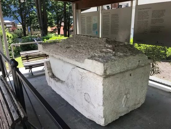 Sarcofago Romano