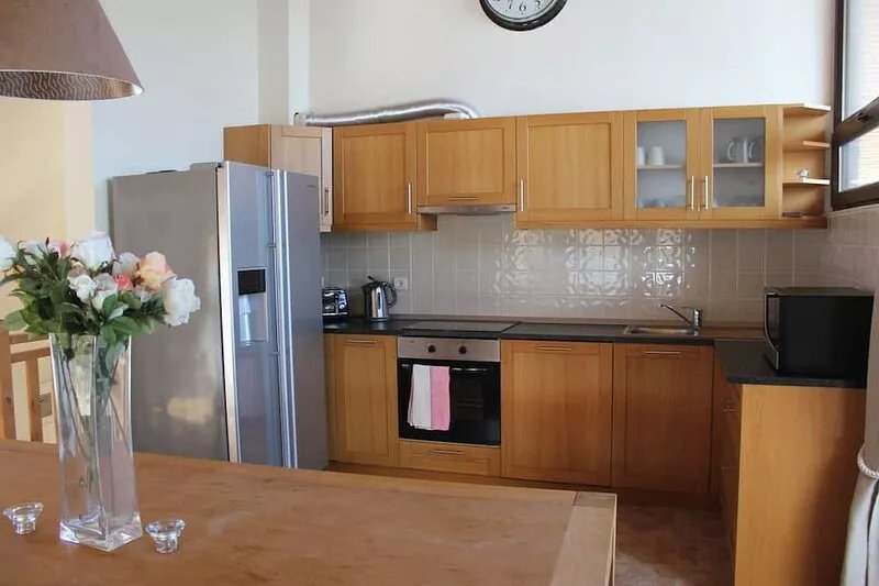 Stylish 4 bed Large Chalet (sleeps 11)