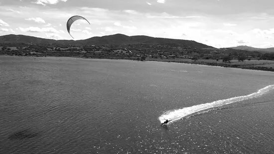 S-LOOP Kiteboarding School - Olbia Sardegna
