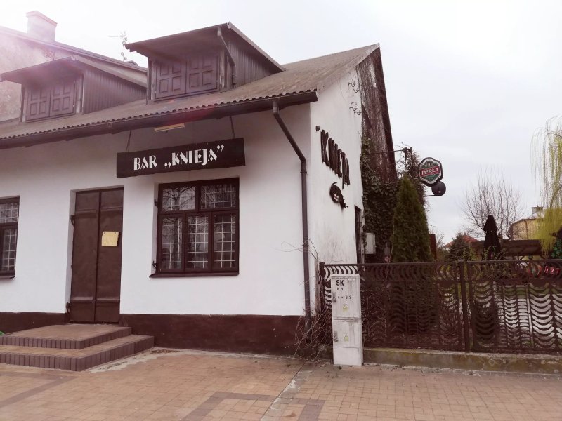Bar Knieja na Roztoczu