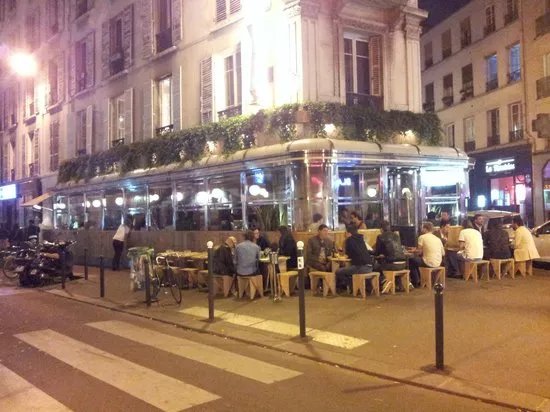 Le Depanneur