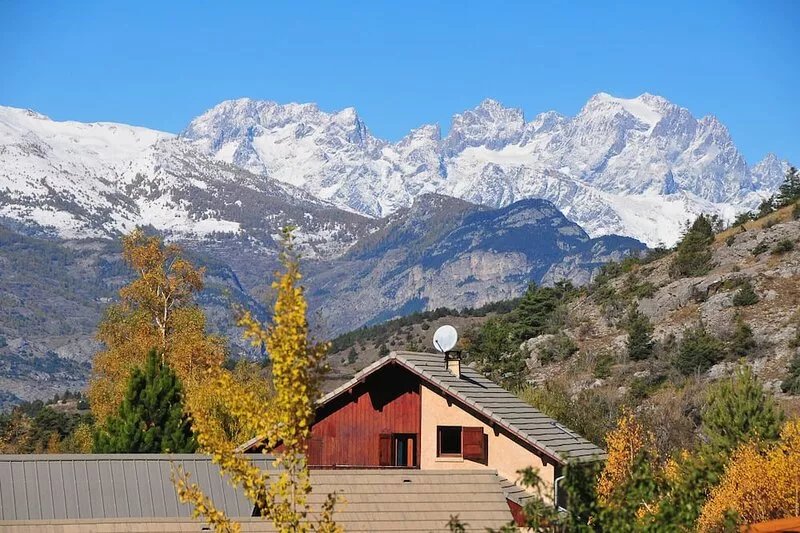 Family chalet 12 pers Guillestre Queyras splendid view of the Ecrins