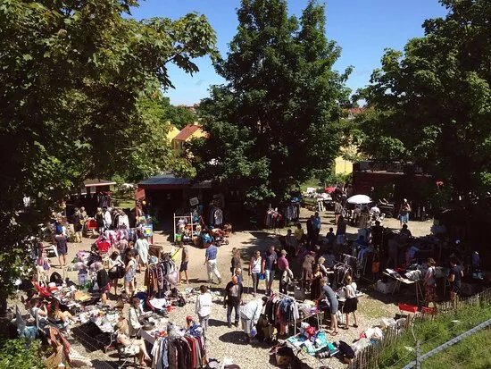 Kobenhavnstrup - Flea Market & Street Food